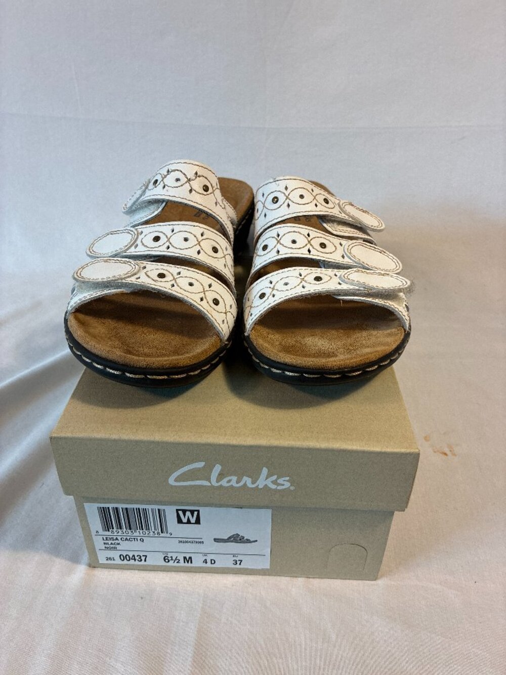 Clarks Leisa Cacti Q WhiteLeather Strap Sandal Sz 6.5M Vacation Beach